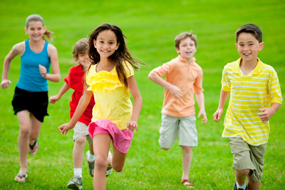 Zümeb Kinder Springen Laufen Joggen Zümeb Kinder Springen Laufen Joggen